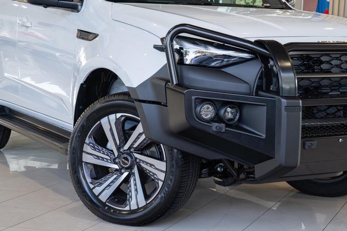 2025 Isuzu MU-X LS-T