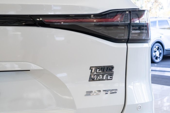 2025 Isuzu MU-X LS-T