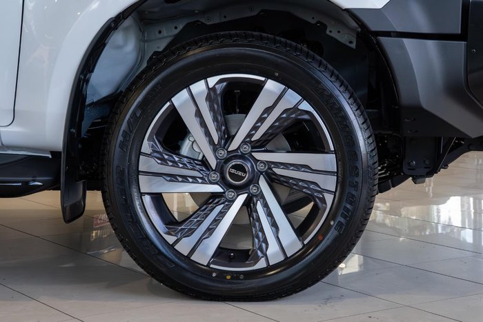 2025 Isuzu MU-X LS-T
