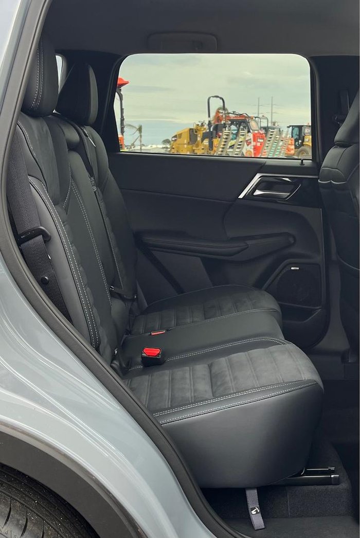 2026 Mitsubishi Outlander Aspire