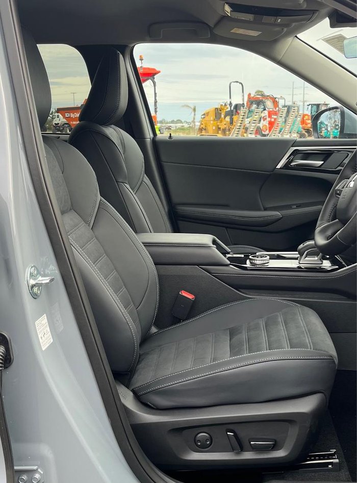 2026 Mitsubishi Outlander Aspire