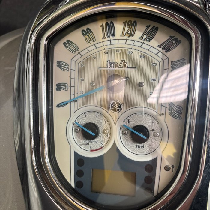 2013 Yamaha XV1900A Silver