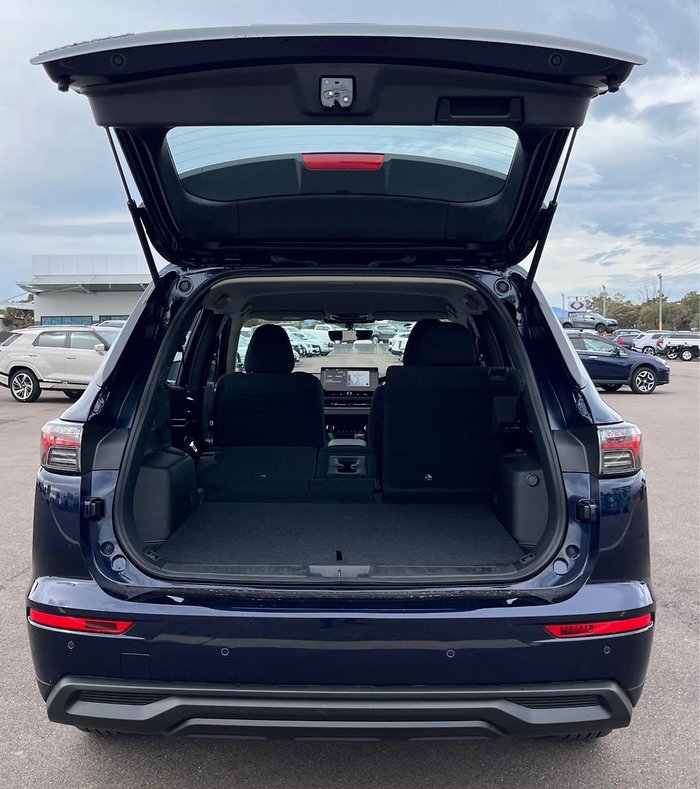 2026 Mitsubishi Outlander ES