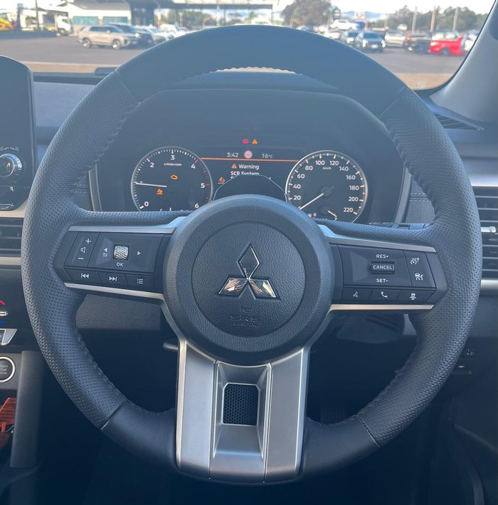 2025 Mitsubishi Triton GLS