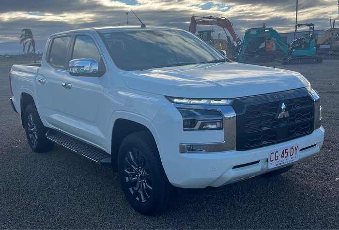 2025 Mitsubishi Triton GLS
