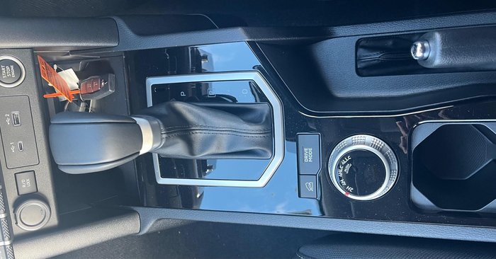 2025 Mitsubishi Triton GLS