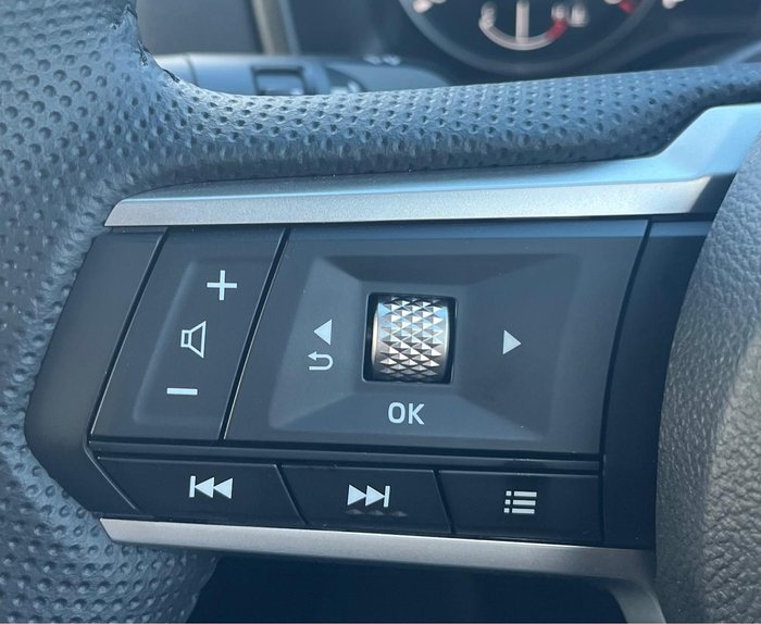 2025 Mitsubishi Triton GLS