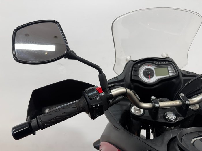 2016 Suzuki DL650 V-STROM RED
