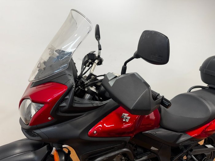 2016 Suzuki DL650 V-STROM RED