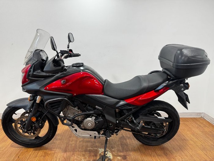 2016 Suzuki DL650 V-STROM RED