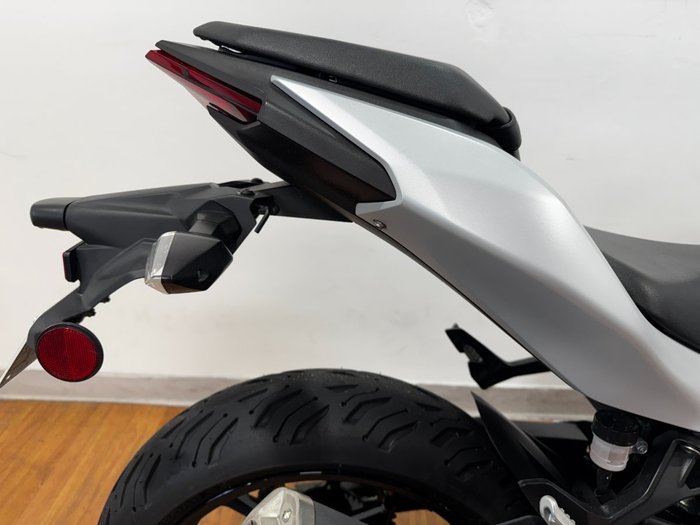 2024 Kawasaki NINJA 500 WHITE