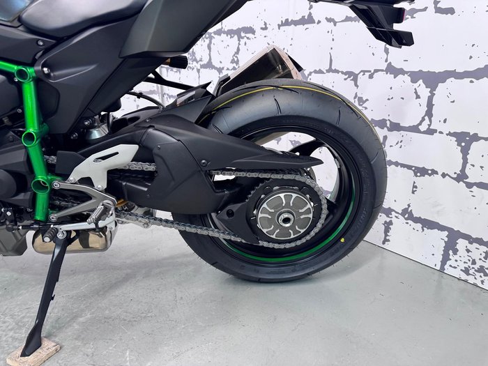 2025 Kawasaki Ninja H2 (ZX1002J) Ninja H2 Grey