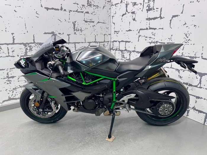 2025 Kawasaki Ninja H2 (ZX1002J) Ninja H2 Grey