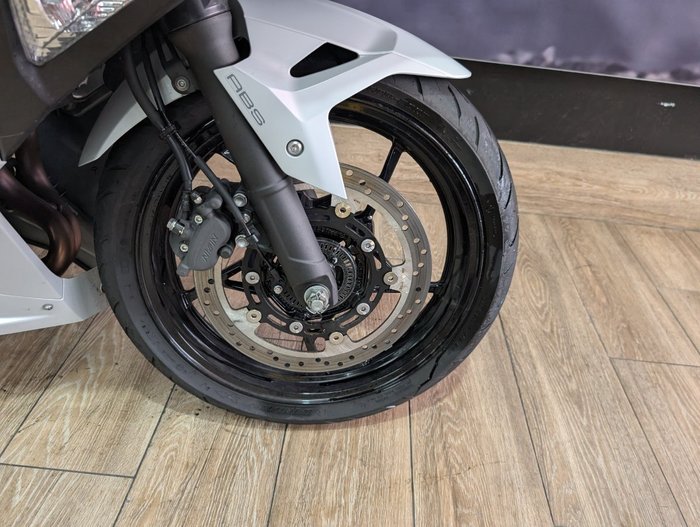 2025 Kawasaki NINJA 500 WHITE