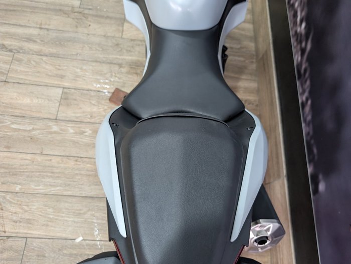 2025 Kawasaki NINJA 500 WHITE