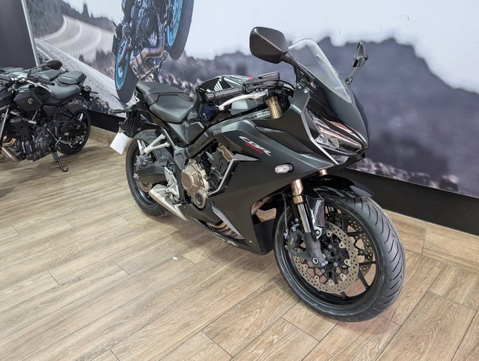 2021 Honda CBR650R Black