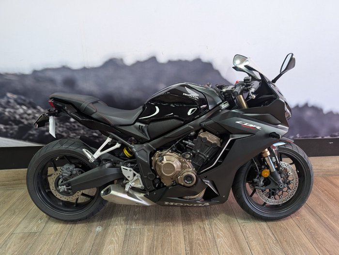 2021 Honda CBR650R Black