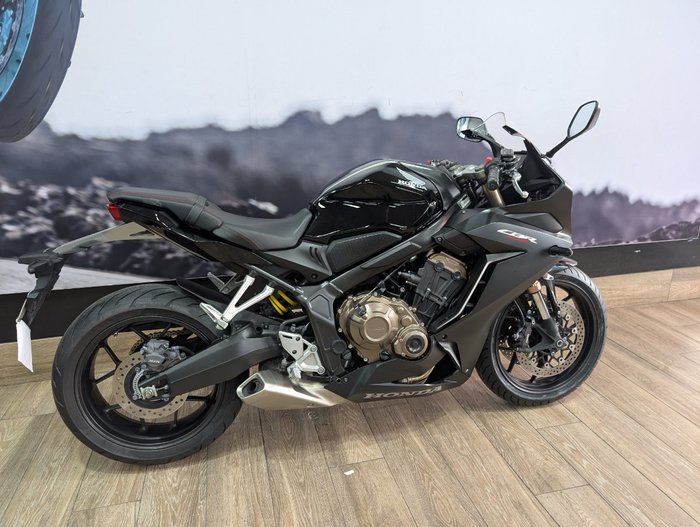 2021 Honda CBR650R Black