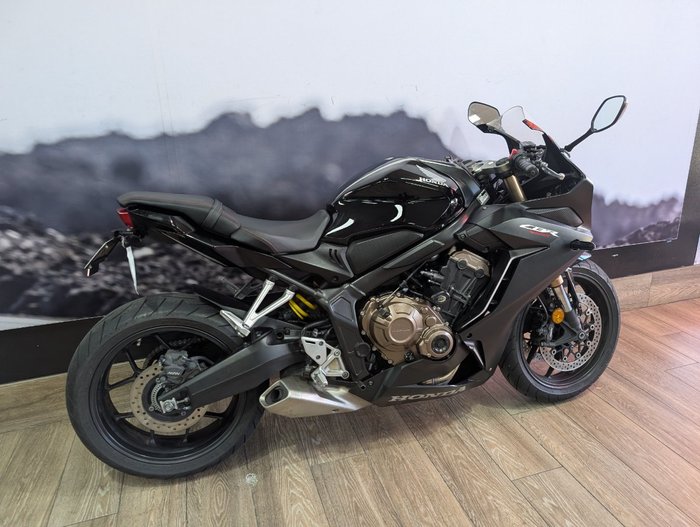2021 Honda CBR650R Black