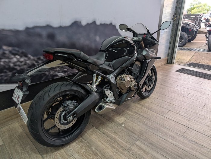 2021 Honda CBR650R Black