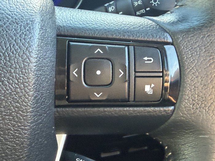 2017 Toyota Hilux SR5