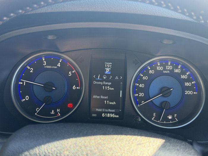 2017 Toyota Hilux SR5