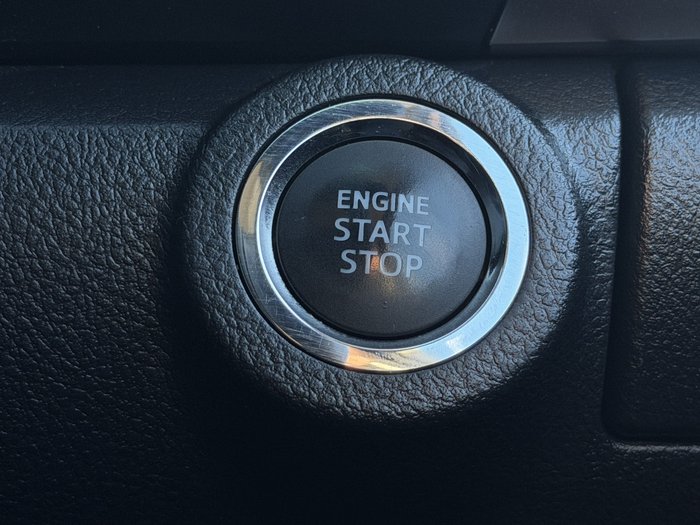 2017 Toyota Hilux SR5