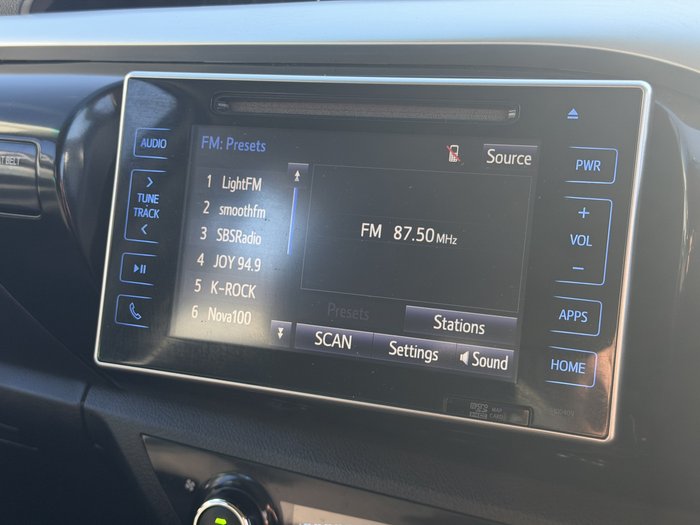 2017 Toyota Hilux SR5