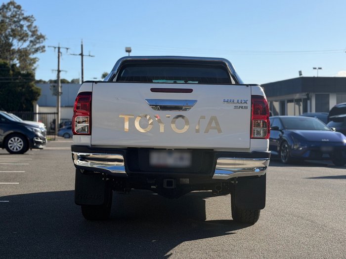 2017 Toyota Hilux SR5