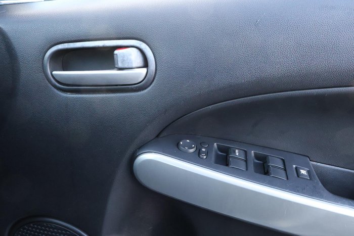 2013 Mazda 2 Maxx Sport