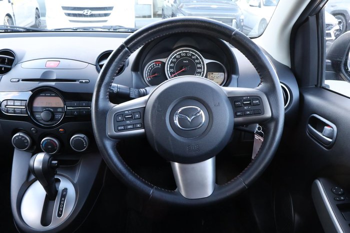 2013 Mazda 2 Maxx Sport