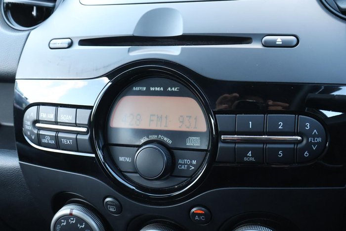 2013 Mazda 2 Maxx Sport