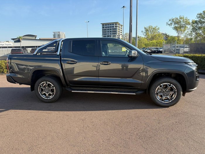 2026 Nissan Navara ST-X
