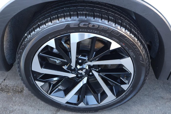 2023 Mitsubishi Outlander Aspire