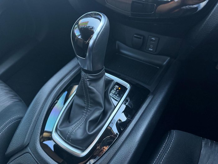 2020 Nissan X-TRAIL ST