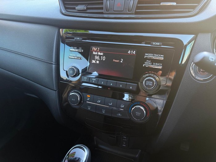 2020 Nissan X-TRAIL ST