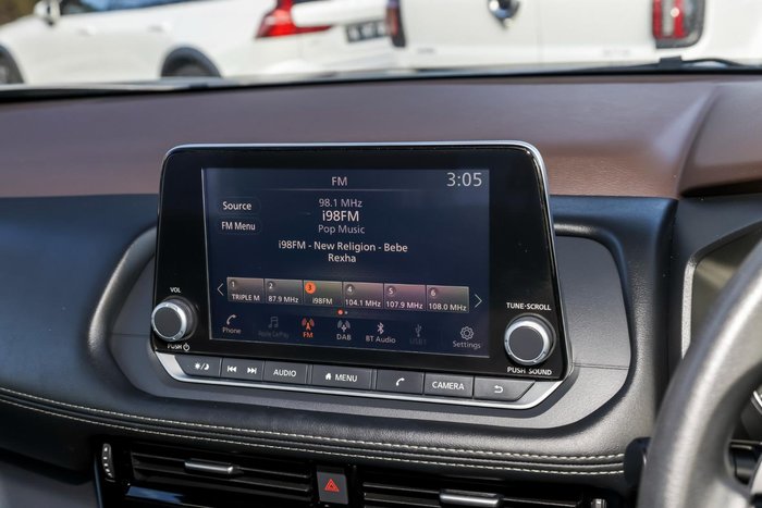 2024 Nissan X-TRAIL ST