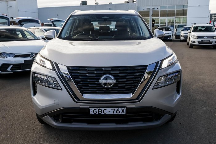 2024 Nissan X-TRAIL ST