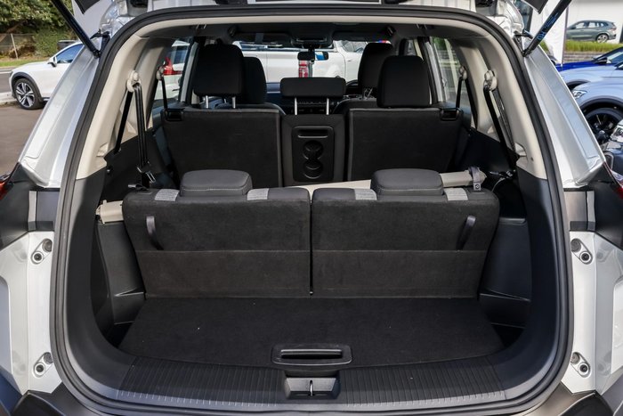 2024 Nissan X-TRAIL ST