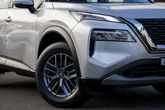 2024 Nissan X-TRAIL ST