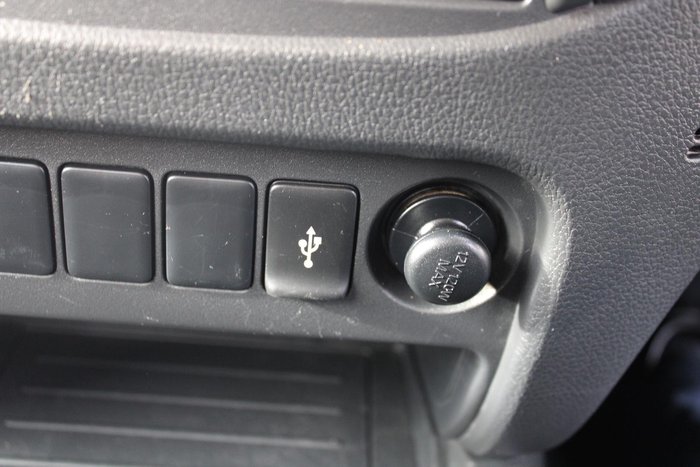 2021 Mitsubishi Triton GLX