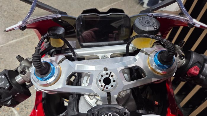 2019 Ducati PANIGALE V4 SPECIALE RED/WHITE