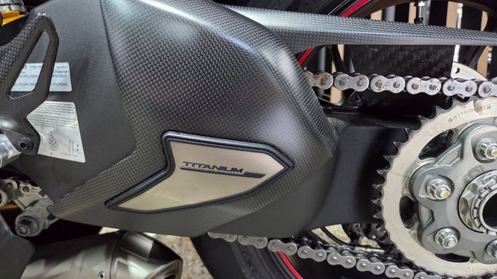 2019 Ducati PANIGALE V4 SPECIALE RED/WHITE