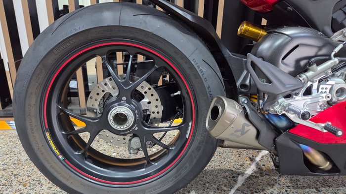 2019 Ducati PANIGALE V4 SPECIALE RED/WHITE