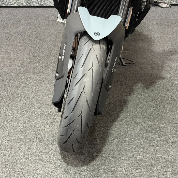 2025 CFMOTO 2025 CF Moto 650CC 675NK ABS Tundra Grey