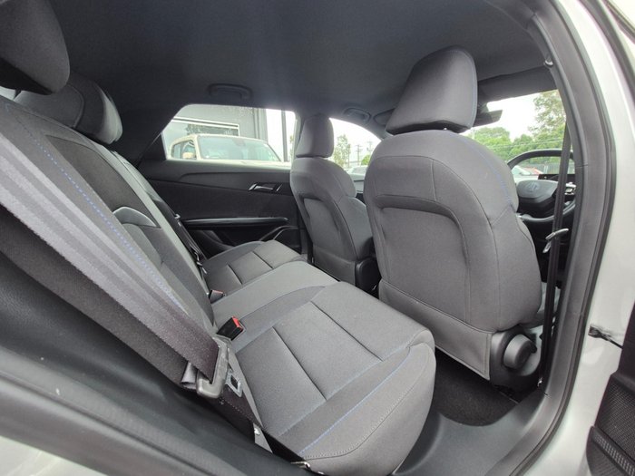 2024 MG MG4 Excite 51