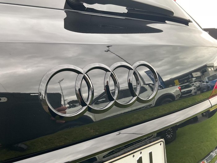 2023 Audi Q7 45 TDI Dynamic Black