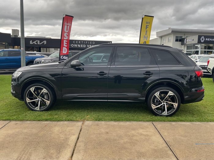 2023 Audi Q7 45 TDI Dynamic Black