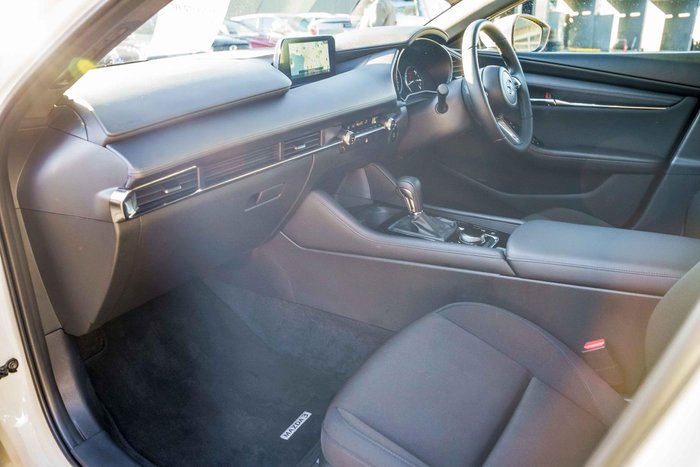 2025 Mazda 3 G20 Evolve