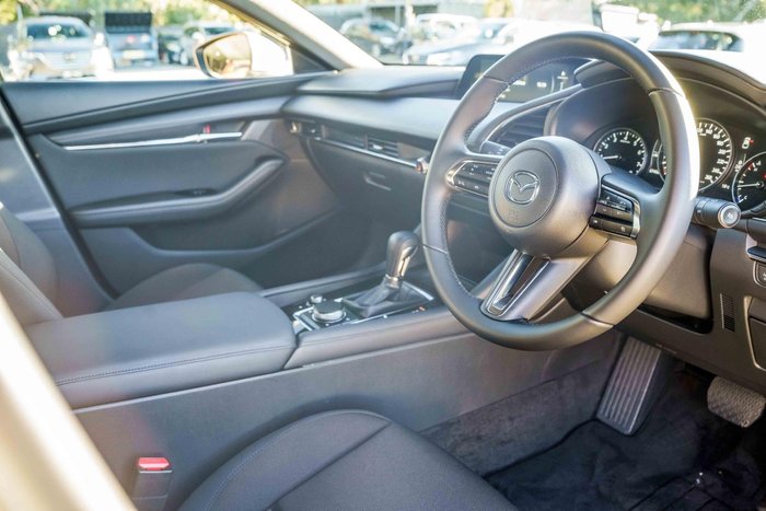 2025 Mazda 3 G20 Evolve